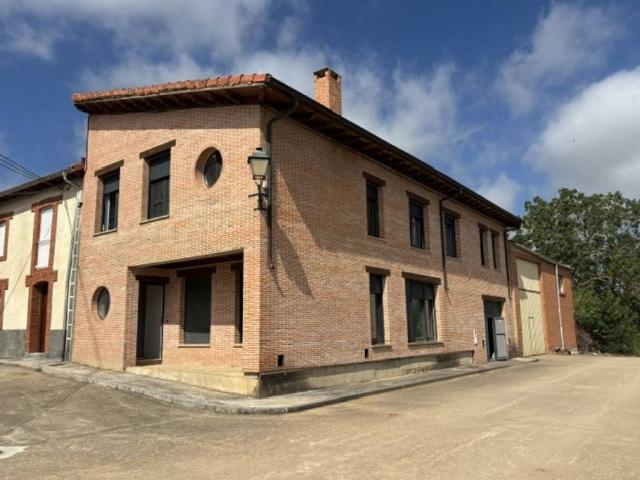 Casa en Venta en Valle de Valdelucio