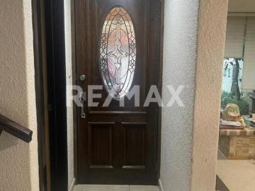 CASA EN VENTA EN VALLE DORADO – ESPACIO, COMODIDAD Y ESTILO EN UN SOLO LUGAR 4