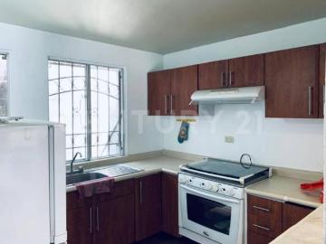 Casa en Venta en Valle San Pedro Urbi Villa del Campo, Tecámac, Mex