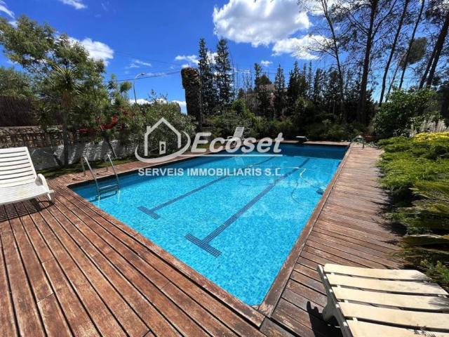 Casa en Venta en Vallirana