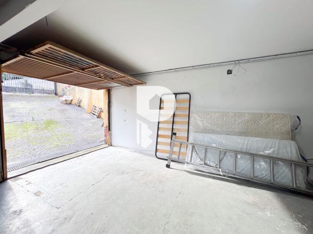 Casa en venta en Vallirana. CASA INDEPENDIENTE CON PISCINA Y VISTAS ABIERTAS EN VALLIRANA. Casas.