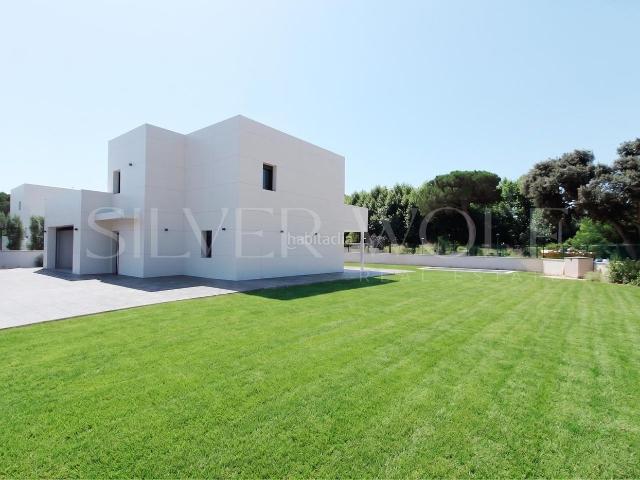 Casa en venta en Vallromanes. ELEGANCIA NATURAL. Casas.