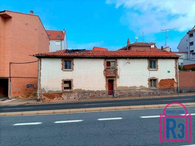 Casa en Venta en Valverde de La Virgen