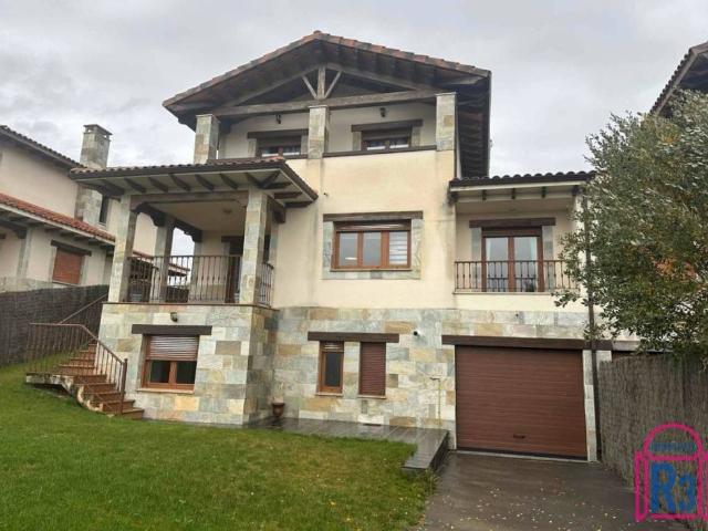 Casa en Venta en Valverde de La Virgen