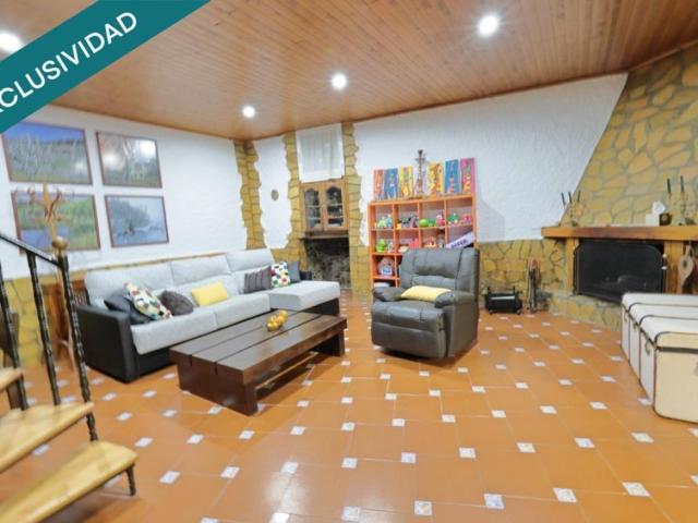 Casa en Venta en Vega de Espinareda