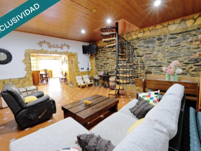 Casa en Venta en Vega de Espinareda
