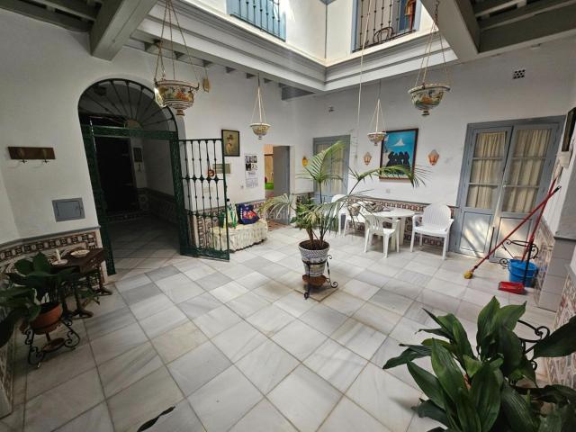 Casa en venta en Vejer de la Frontera, Vejer. Casa de Pueblo en Casco Antiguo. Casas Vejer de la.