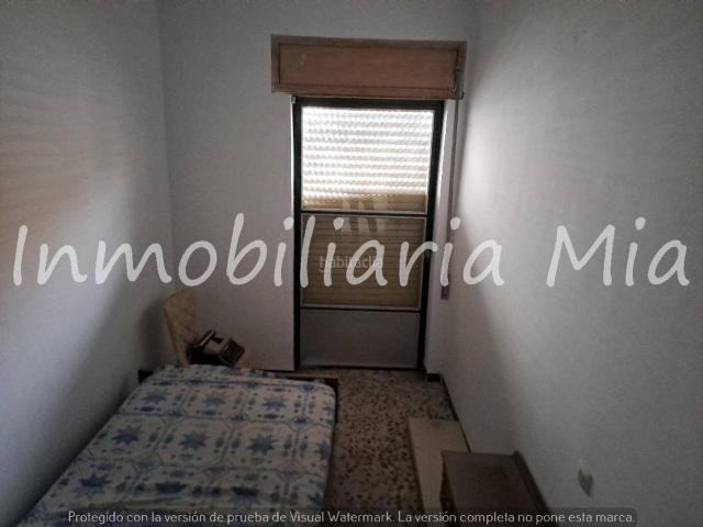 Casa en venta en Vélez Rubio. Oportunidad en VélezRubio amplia casa de 220 m con local y patio. Casas Vélez.