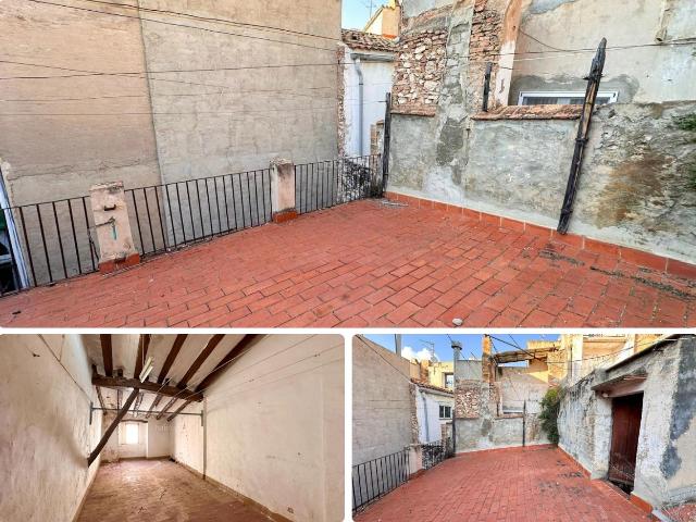 Casa en venta en Vendrell El, Centre Costa Dorada. 90477 El Vendrell, amplia casa de pueblo a reformar en el centro. Casas Vendrell.