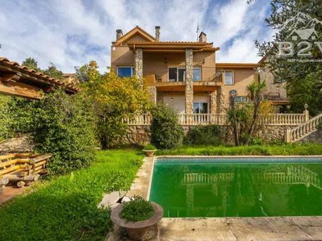 Casa en Venta en Venturada