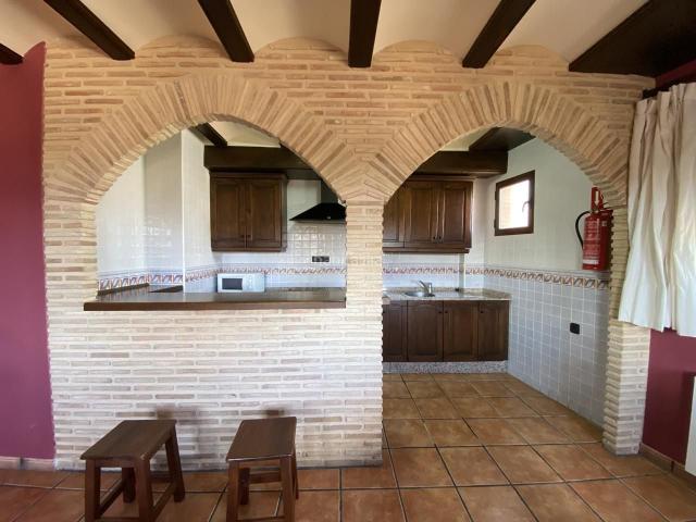 Casa en venta en Venta del Moro. Casas con licencia de apartamento turístico. Casas Venta del.