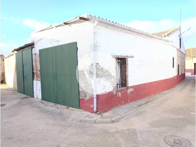 Casa en venta en Ventosa de la Cuesta. Casa Finca. Casas Ventosa de la.