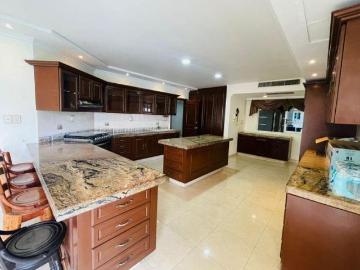 Casa en venta en Veracruz con 5 Hab Fracc. Costa de Oro