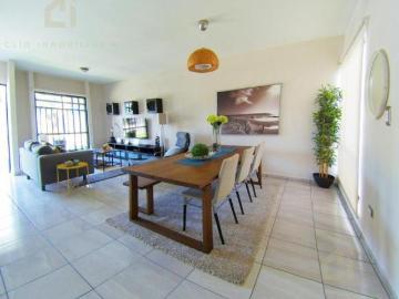 Casa en Venta en Veracruz dentro de privada con alberca, doble filtro de vigilancia controlado