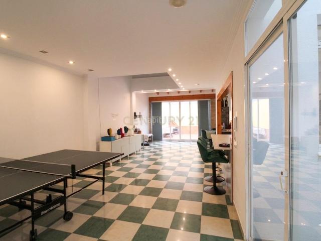 Casa en venta en Verger el. Luz, amplitud y privacidad a minutos del mar una casa que marca la diferencia. Casas Verger.