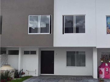 Casa en venta en Vicente Guerrero, Puebla, Puebla