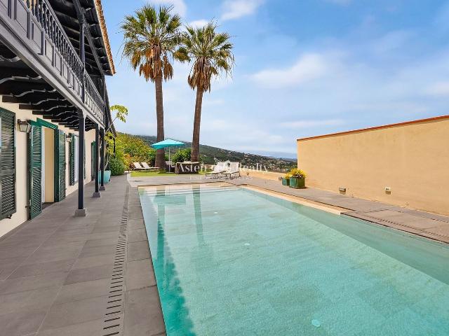 Casa en venta en Victoria de Acentejo La. Villa de estilo canario en La Victoria de Acentejo, La Casa de las Viñas. Casas Victoria de Acentejo.
