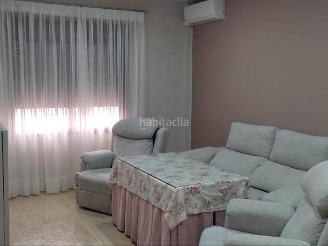 Casa en venta en Victoria La. CASA ADOSADA EN LA VICTORIA, CORDOBA. Casas Victoria.