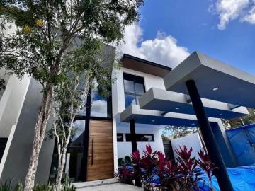 Casa en Venta en Vía Cumbres Cancún