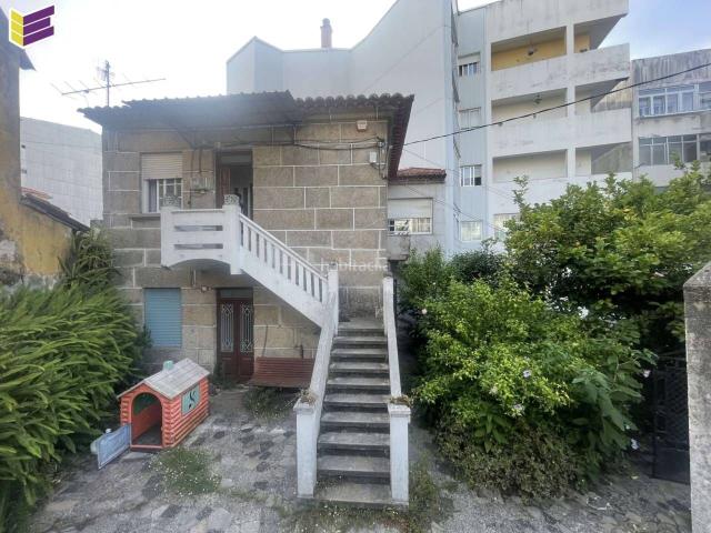 Casa en venta en Vigo, Fátima. Casa para rehabilitar en zona Fátima. Casas.