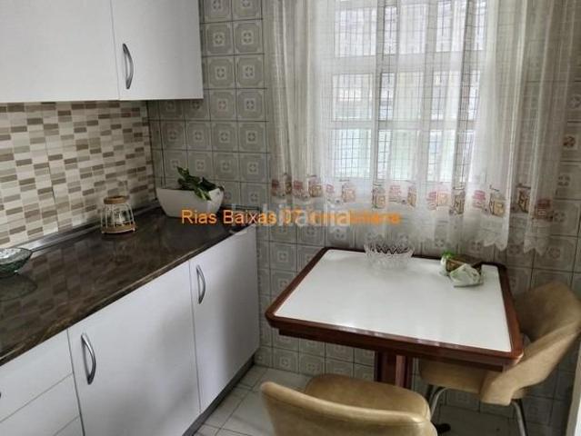 Casa en venta en Vigo, Sardoma Castrelos. REF 3142 CASA PAREADA DE PIEDRA DE 4 DORM. CON 1000m2 TERRENO EN ZONA CASTRELOS VIGO. Casas.
