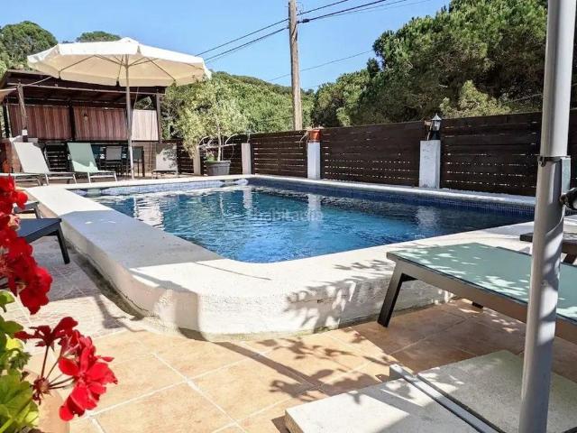 Casa en venta en Vidreres, Aiguaviva Parc. Casas.