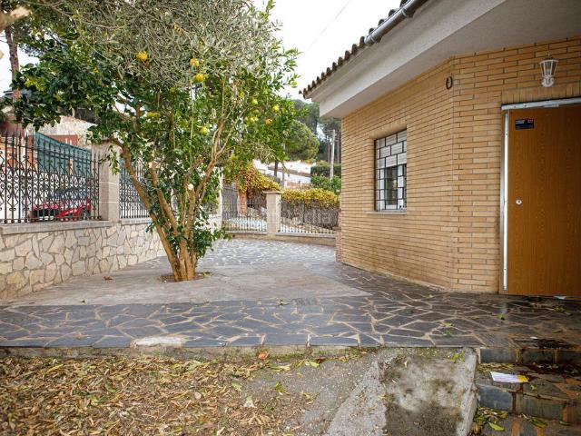Casa en venta en Vidreres, Aiguaviva Parc. Casas.