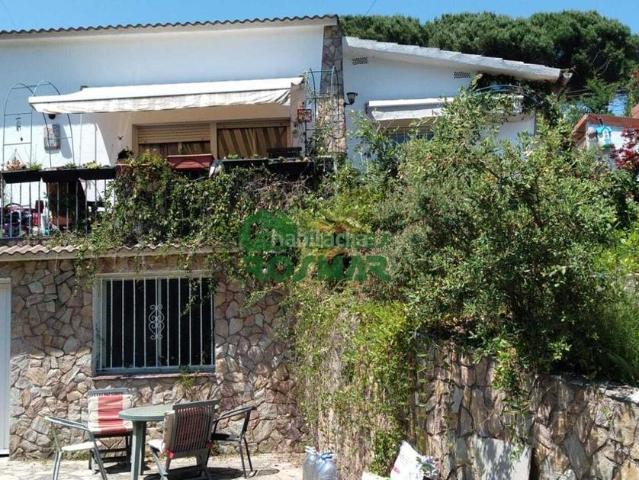Casa en venta en Vidreres, Aiguaviva Parc. EXCLUSIVA CASA CON JARDÍN Y BARBACOA EN LA ENTRADA DE AIGUAVIVA PARK, VIDRERES. Casas.