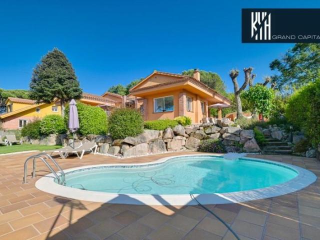 Casa en venta en Vidreres, Centro