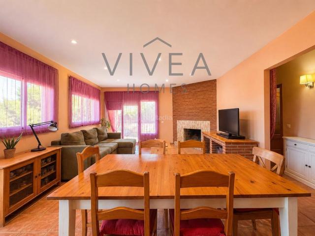 Casa en venta en Vidreres, Terrafortuna Puig Ventós. Casa a cuatro vientos con piscina, garaje y vistas panorámicas a la montaña. Casas.