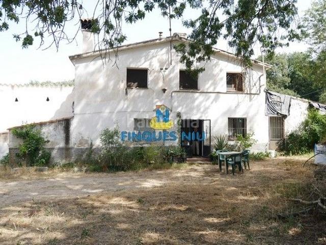 Casa en venta en Vidreres, Terrafortuna Puig Ventós. Masía con encanto, 2,4 hectáreas de terreno y un potencial infinito. Casas.