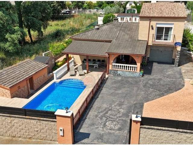 Casa en Venta en Vidreres