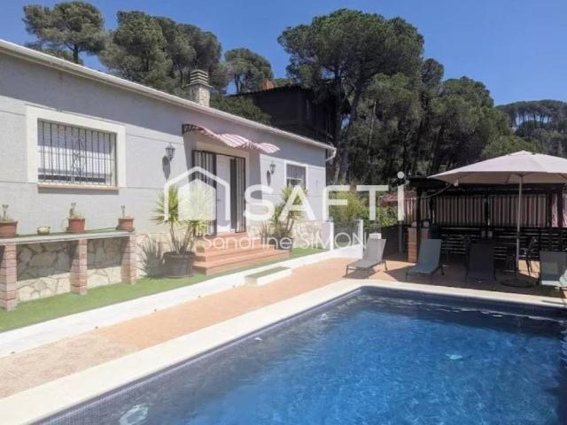 Casa en Venta en Vidreres