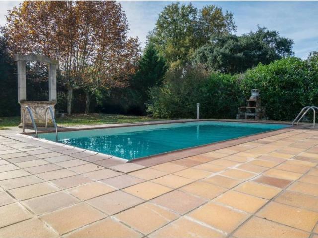 Casa en Venta en Vilobí d'Onyar