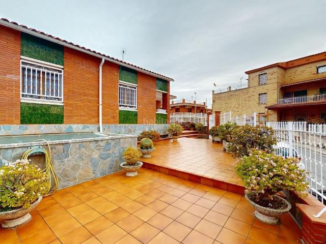 Casa en venta en Viladecans, La Roureda. CASA CON PISCINA Y GRAN GARAJE. VILADECANS ALBARROSA. Casas.