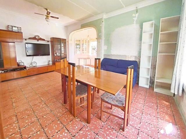 Casa en venta en Viladecans, Torrent Ballester. Casa en venta Albarrosa. Casas.