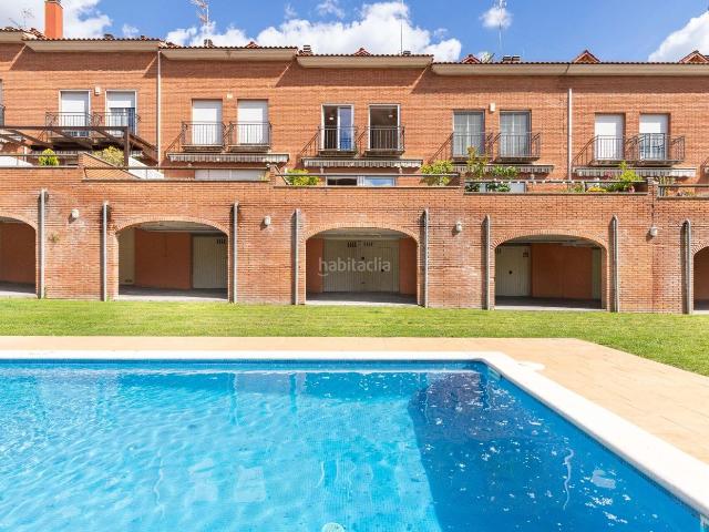 Casa en venta en Viladecavalls. SILENCI, PRIVACITAT, NATURA AMB PISCINA. Casas.