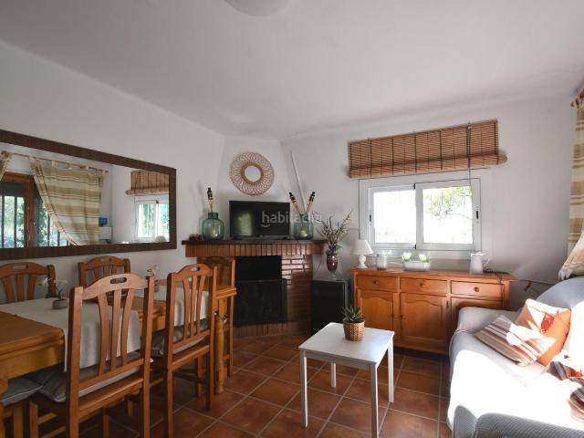 Casa en venta en Vilanova i la Geltrú, Nord Costa Dorada. Casa a cuatro vientos en zona rústica. Casas Vilanova i la.