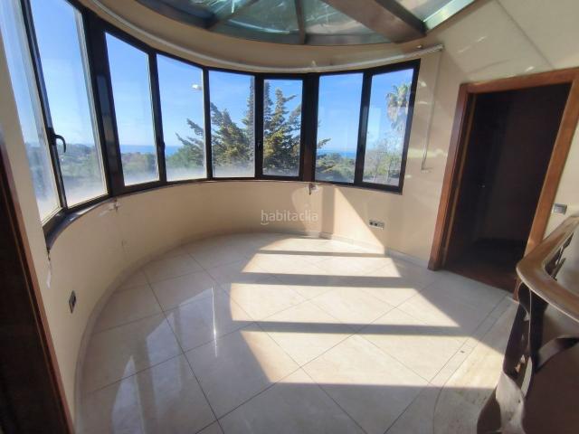 Casa en venta en Vilanova i la Geltrú, Fondo Somella Costa Dorada. AMPLIO CHALET CON PISCINA PRIVADA. HAGA SU OFERTA!. Casas Vilanova i la.