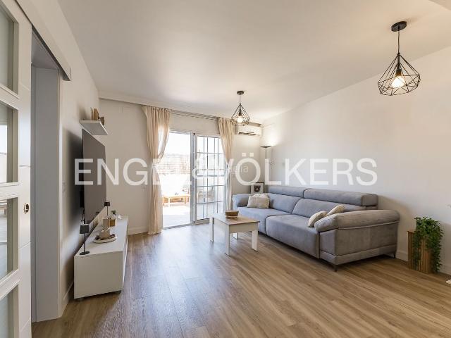 Casa en venta en Vilanova i la Geltrú, La Collada Sis Camins Costa Dorada. Chalet Adosado Reformado en La Collada. Casas Vilanova i la.