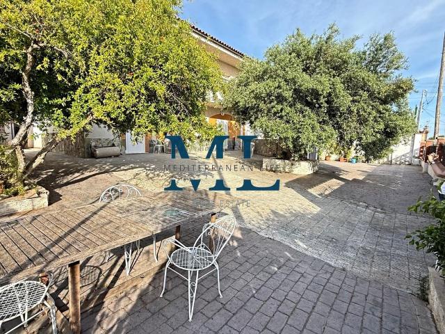 Casa en venta en Vilanova i la Geltrú, La Collada Sis Camins Costa Dorada. CHALET INDEPENDIENTE EN LA COLLADA. Casas Vilanova i la.