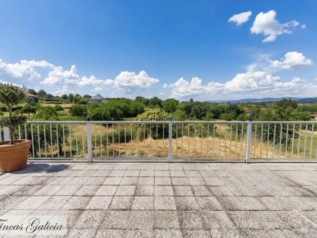 Casa en venta en Vilardevós. Casa de planta baja a 9 km. de Verin. Casas.