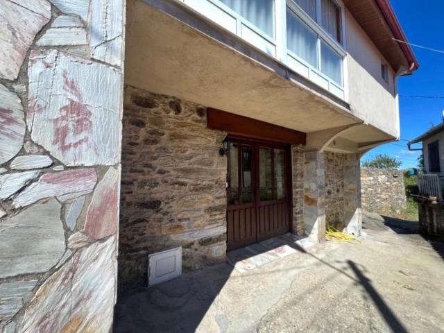 Casa en venta en Vilardevós, Moialde