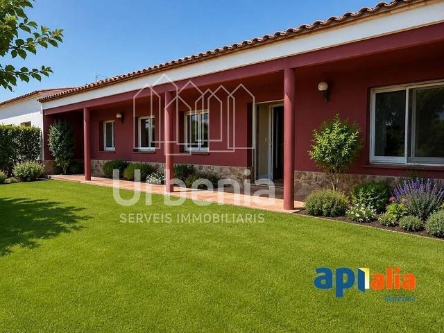 Casa en venta en Vilassar de Mar, de 114 m² 5 habitaciones por 790.000