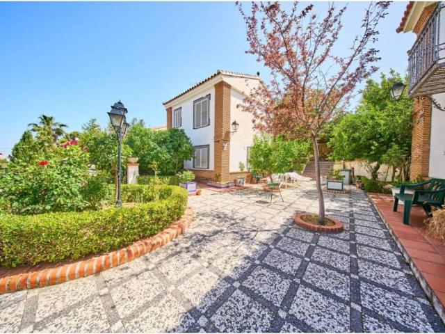 Casa en Venta en Villa de Otura