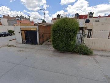 Casa en Venta en Villa de las Torres, Pozos, San Luis Potosí. CLL