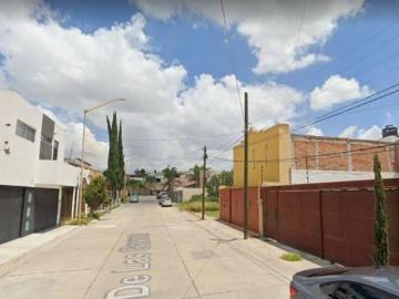 CASA EN VENTA EN VILLA DE LAS CANTERAS AGUASCALIENTES