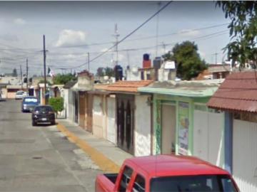 Casa en venta en Villa de las Flores 1a Sección Unidad Coacalco, de Berriozábal, México