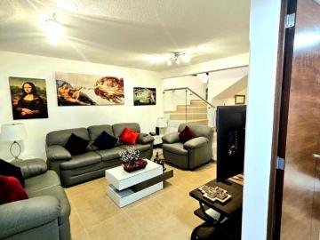 CASA EN VENTA EN VILLA DE POZOS A PIE DE CARRETERA 57
