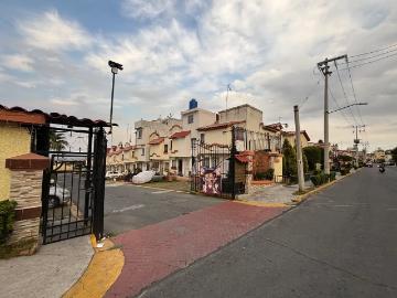 Casa en Venta en Villa del Real, Tecámac, México